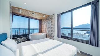 Geoje Highend Spa Pool Villa Duplex, Indoor BBQ - 8