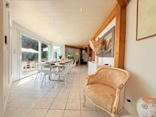 Large house with 5 bedrooms - Swimming pool - 3