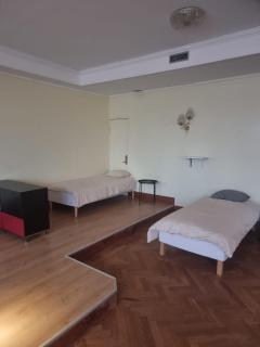 Rentalux Hostel - Private Dormitory room for large group - 6