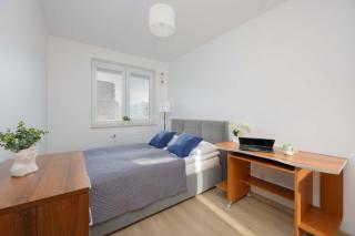 Stylish Apartment Habicha with Air Conditioning and Underground Parking by Noclegi Renters - 9