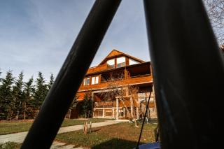 Cabana Colibita malul lacului - 9