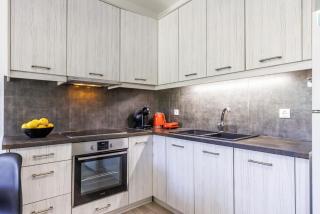 The Green Yard Apartment - 4