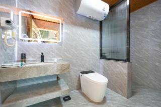 Snowdale Snow Maiden Inn - 3