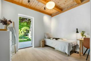 Restored Farmhouse By Møn's White Cliffs - 2