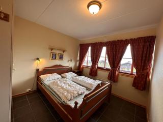 Central Apartment With Garage, Views, Ski In And Out - 1