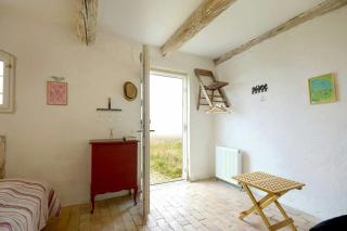 Authentic Country Stay At A Farm Guesthouse - 1