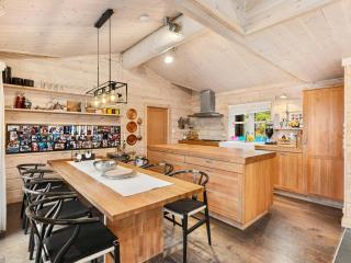 Family Cabin With Hot Tub In Hønedalen - 8