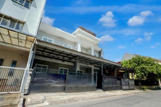 OYO 94818 Sabina House Syariah - 5