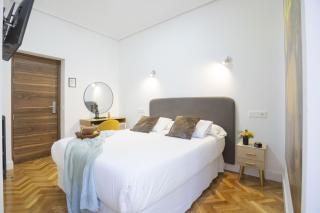 Hispano Gran Vía - 9