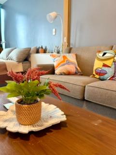 One Bedroom with Netflix at Uptown Residences, BGC, Taguig - 4