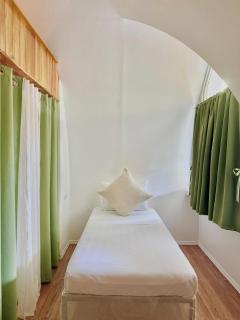 ROYAL SUITES - PORT BARTON - 4