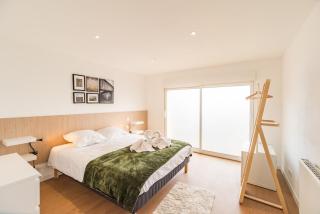 Grande maison familiale avec jardin parking et jeux - 9