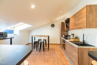 Grande maison familiale avec jardin parking et jeux - 3