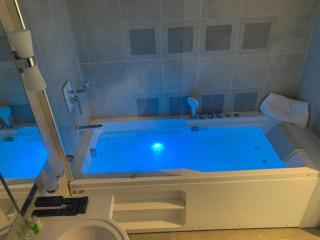 Walk-Inn Centaurus Hotel Apartments Islamabad - 7