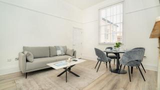 The Cheltenham Suites - Charming 2 Bed Apartment - 9