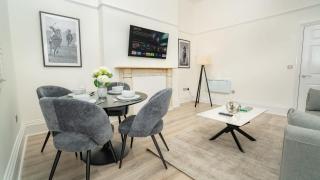 The Cheltenham Suites - Charming 2 Bed Apartment - 4