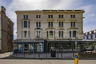 Montague House Apartments - 9