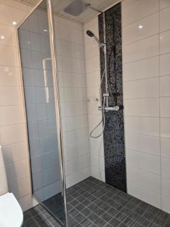 Luxury 3-bedroom apartment for up to 6 people in the city center - 7