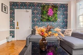 Stag do & Hen Party Welcome Beautiful town house next to Beach - 9