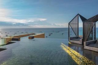 EDGE Central Pattaya Luxury Condo - 8