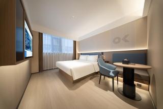 Huanman Hotel Qingdao Zhanqiao Zhongshan Road Metro Station Branch - 1