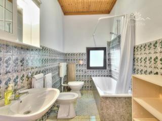 Apartment PARADINOVIĆ 1 - 2