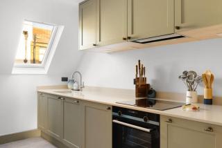 Marylebone Gem • Elegant Two-Bedroom Duplex - 1