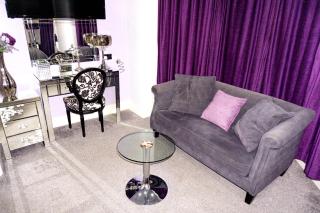 The Kenley Hotel - 8