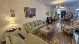 STAY Vintage Central Suite - 0