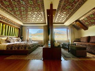 Hotel Village Walk - 7