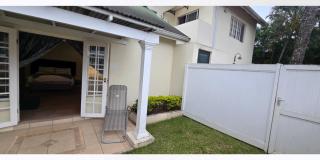 Cozy corner nook - 1