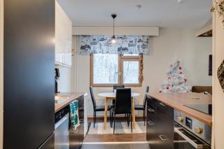 Spacious Home with Sauna - 5