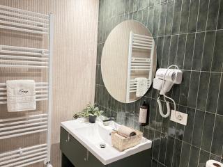 Cozy LOFT Suites & Urban Retreats - 2