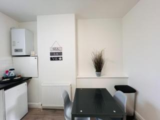 Southside Street Apartments - 8