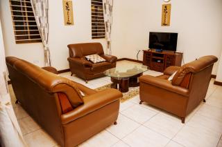 Calm Suites Kampala - 3