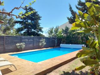 Villa T6, 10 couchages, front de mer, piscine, Saint Pierre la Mer - 0