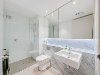 Burwood Grand Service Apartment - 7