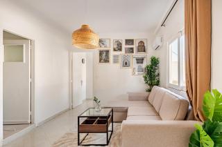 Modern 1 Bedroom W Terrace-Arribat Center - 7