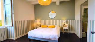 Maison de bourg Charras, 11 personnes, piscine - Charras - 1