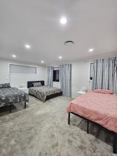 Flat Bush Private Ensuite - 4