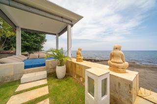 Ocean Beachfront Luxury Design Villa @ Lovina - Villa Ibiza Bali - 1