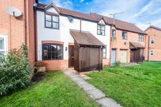 Home in Nottingham, 2 bedroom House with free parking for short and long stays - 5