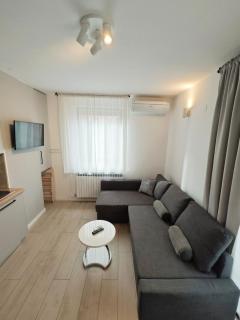 Lola Apartment Free Parking - 8