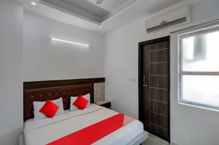 Hotel O Elite Signature - 0