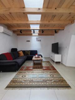 Smetova - The Blue Door House - 8