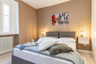 Isolino Bridge apartment by Houset - 9