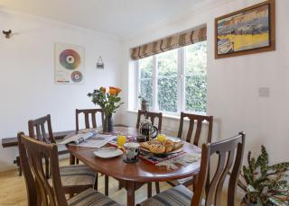 The Fairways Retreat - 4