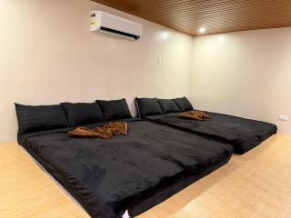 R&C Transient House - 3