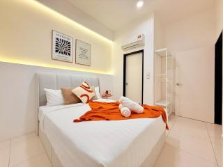 Ember Loft-Space Residency-KSL Mall-2BR-Projector-6 Pax - 6