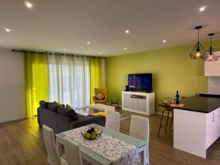 D - DELIGHTFUL Cottage - 2